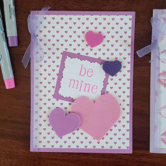HANDMADE Valentine's Day Cards Set of Four Pink Purple Hearts Lips Be Mine - Picture 4 of 8